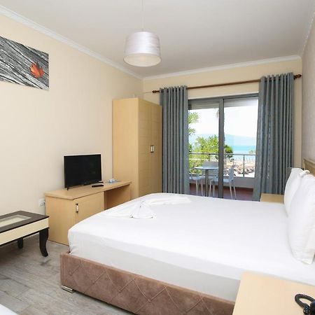 Hotel Summer Stars Vlorë Eksteriør bilde