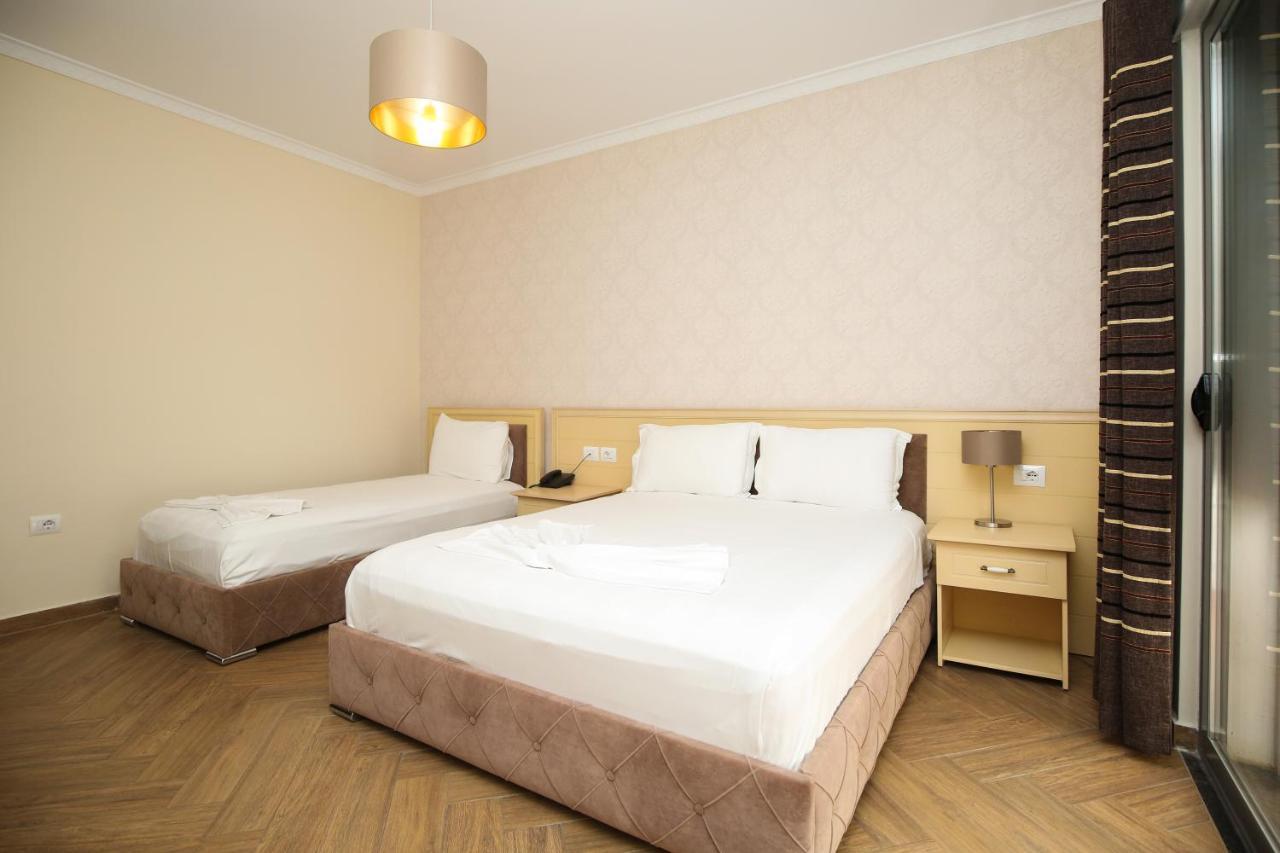 Hotel Summer Stars Vlorë Eksteriør bilde